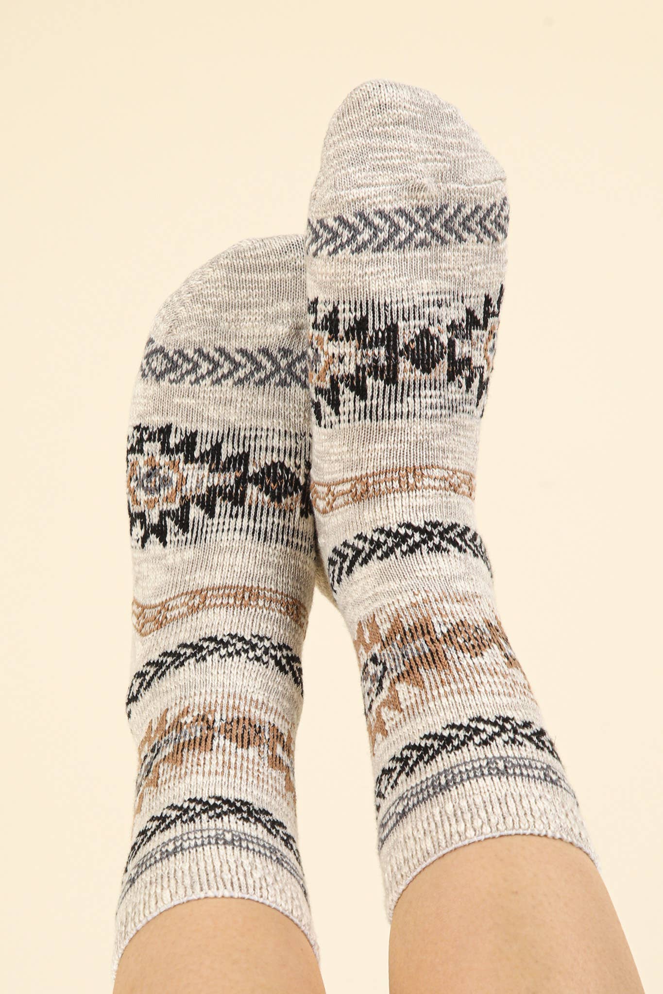 Aztec Graphic Cozy Crew Socks